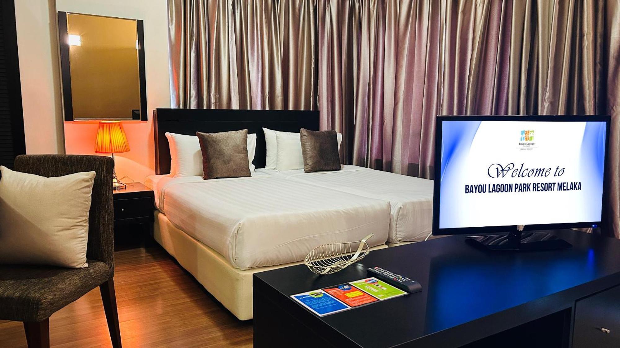 Bayou Lagoon Park Resort Malacca Eksteriør billede